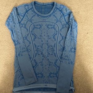 Lululemon Swiftly tech long sleeve shirt size 8